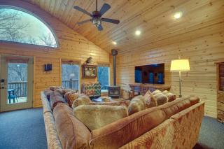 Boat Dock and Deck Waterfront Cabin on Grand Lake - Disney - 7