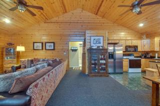 Boat Dock and Deck Waterfront Cabin on Grand Lake - Disney - 6