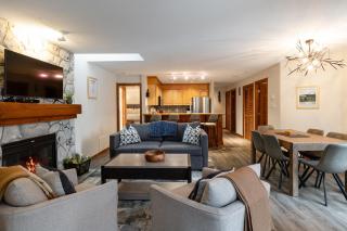 2BR in Gleneagle, Heated Flooring, Wood Burning Fireplace, Shuttle to Gondola - 3