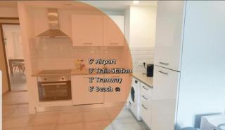 Grand Appartement 5 chambres, 5 télévision , 95 m2, vue mer, tramway sur place, gare train 2 min, aéroport 5 min , Large Apartment 5 bedrooms, 5 televisions, 95 m2, sea view, tram on site, train station 2 mins, airport 5 mins - Nice - 4