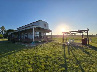 Clandulla Cottages & Farmstay - Boyland - 3