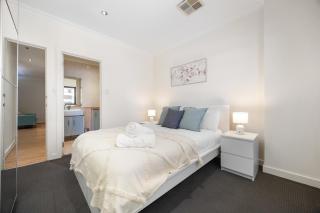 Highlife on Grenfell - 3BR, Wifi, Workspace - Adelaide - 6