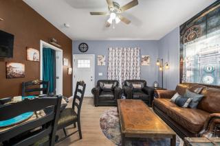 Steampunk Haven in the Heart of Tacoma! - Tacoma - 1