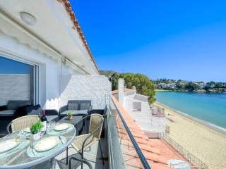 Pretty apartment with balcony - Montjoys - 9