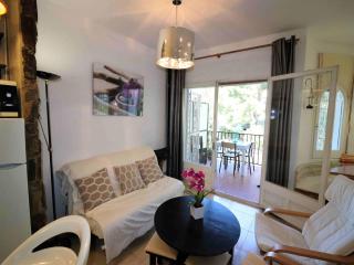Spacious apt with barbecue in Roses - Montjoys - 1