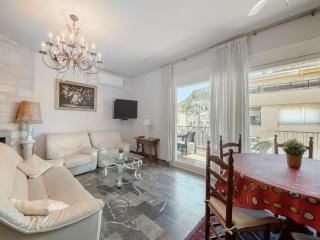 Apartment near Plataj De Roses Beach - Montjoys - 1