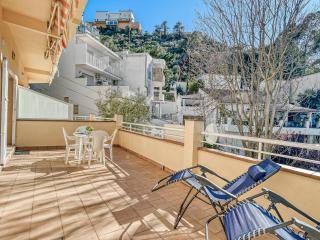 Apartment in Roses near Sand Beach - 0