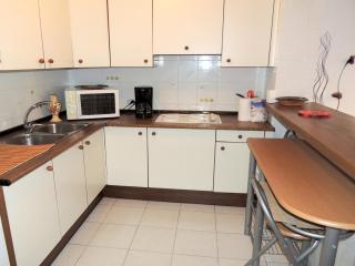 Cozy apartment with furniture - Roses - 3