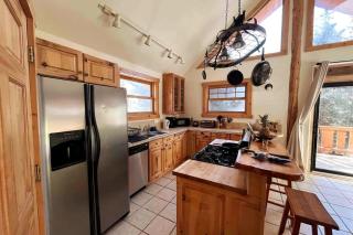 Cabin-Style Ski Home in Minturn with Private Deck - 9
