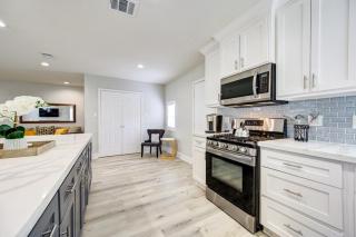 Warm & Spacious 3BR Centrally Located near NRG - Houston - 1