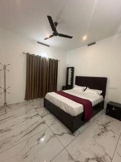 Homie Hub - Meppādi - 4