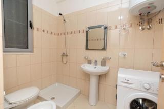 The Valona Apartments - 9