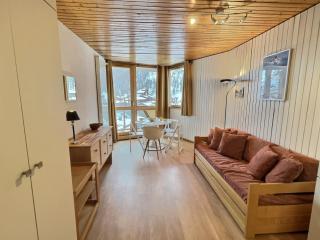 Studio pour 4 personnes à Val-d'Isère, balcon exposé sud - FR-1-411-882 - Val dʼIsère - 3