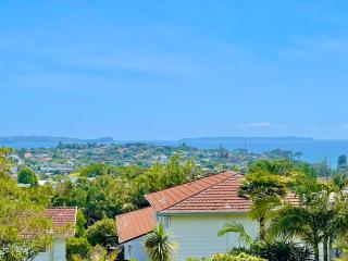Valley Sea View Villa Torbay - Auckland - 0