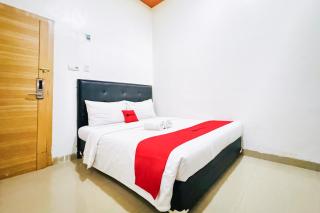 RedDoorz at Jalan Basuki Rahmat Palembang - Palembang - 5