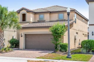 5556 - Magical Manor - Davenport - 5