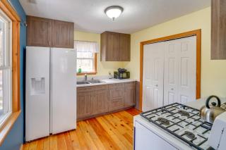Shared Pond and Trails Rosedale Cottage! - 5