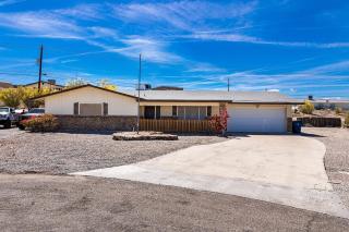 HavaLowKey Stay BBQ Comfort Parking - Lake Havasu City - 6