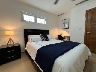 Marbella-SeaView-FrontBeach-Cozy-2Br-2Bds-4Pax-WiFi - Villas del Mar - 1