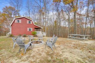 Picnics and Bonfires Rosedale Retreat! - 9