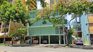 2413 Kuhio - Honolulu - 5