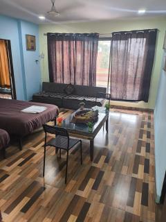 King Size Deck Villa - Mumbai - 8
