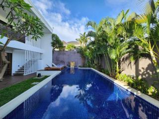Villa Abigail Seminyak by Nagisa Bali - Seminyak - 0