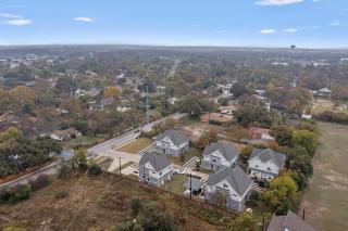 Stunning Area - 4BR Gem - 5 Mins to DT - Sleeps 10 - Austin - 4