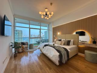 Opulent Flat with Beach, Pool & Canal View in JBR - 6