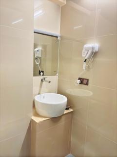 Yuki Grand Hotel - 6