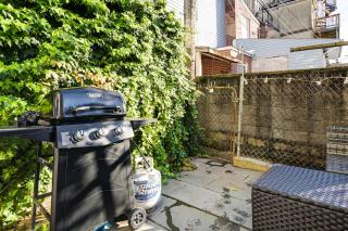 2 Mi to National Aquarium Canton Home with Patio! - Baltimore - 8