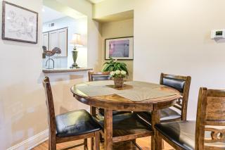 2 Mi to National Aquarium Canton Home with Patio! - Baltimore - 4