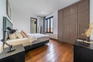 Vulcano - Stunning Panoramic Views & Expansive Pool in Prime Location - Kerobokan - 1
