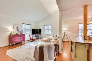 Lakefront Gem with Games in Westminster! - 7