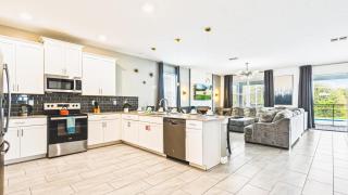 Last Minute Disney Getaway! Private Pool, Hot Tub & Games Room. Book Now! #56459 - Davenport - 2