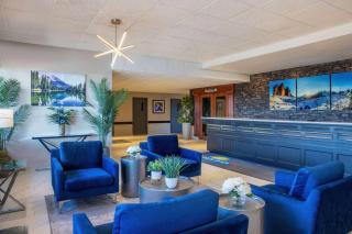 Days Inn & Conference Centre by Wyndham Camrose Norsemen - 7