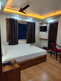 Twelfth 9ight Vip - kolkata - 4