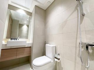 Brand new studio I Bills included - 2