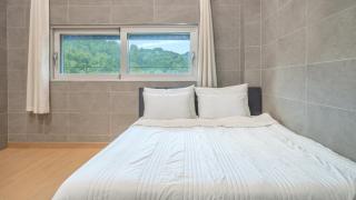 Gapyeong Ddel Poolvilla - 1