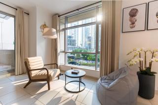 Chic 1-Bedroom Getaway with Downtown Living Charm - 1