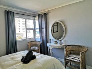 Seaside 2 bed Blouberg - 4
