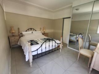 Three Bedrooms House - Chullora - 1
