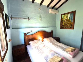 Rural cottage, with pool & optional private 6 guests jacuzzi - Tolox - 3