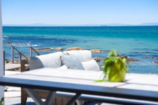 Shelley Point Beach Villa by Host Agents - Stompneusbaai - 6