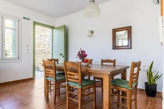 Villa Zoes - Skopelos Harbor & Sea Views - 4
