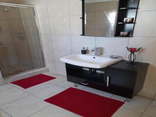 Eden Chalets - Windhoek - 5