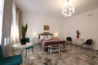 C & S Cavour - Central HUB - Bari - 0