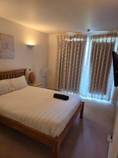 2 Bed Apartment Central London Canary Wharf - London - 1