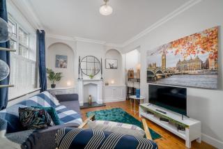 Lavish Lux 3bed 2bath Villa Garden Sunroom Parking Central London - Londra - 0