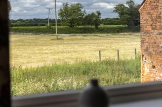 Luxury Cheshire Farmhouse -Sleeps 14 -Hot Tub - Crewe - 9